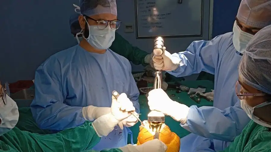 Best Knee Replacement Surgeon In Itarsi