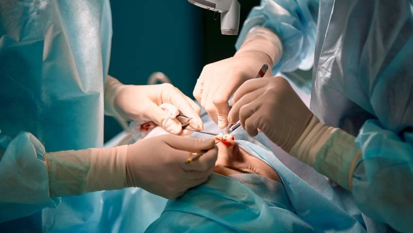 Trauma surgery specialist in Betul